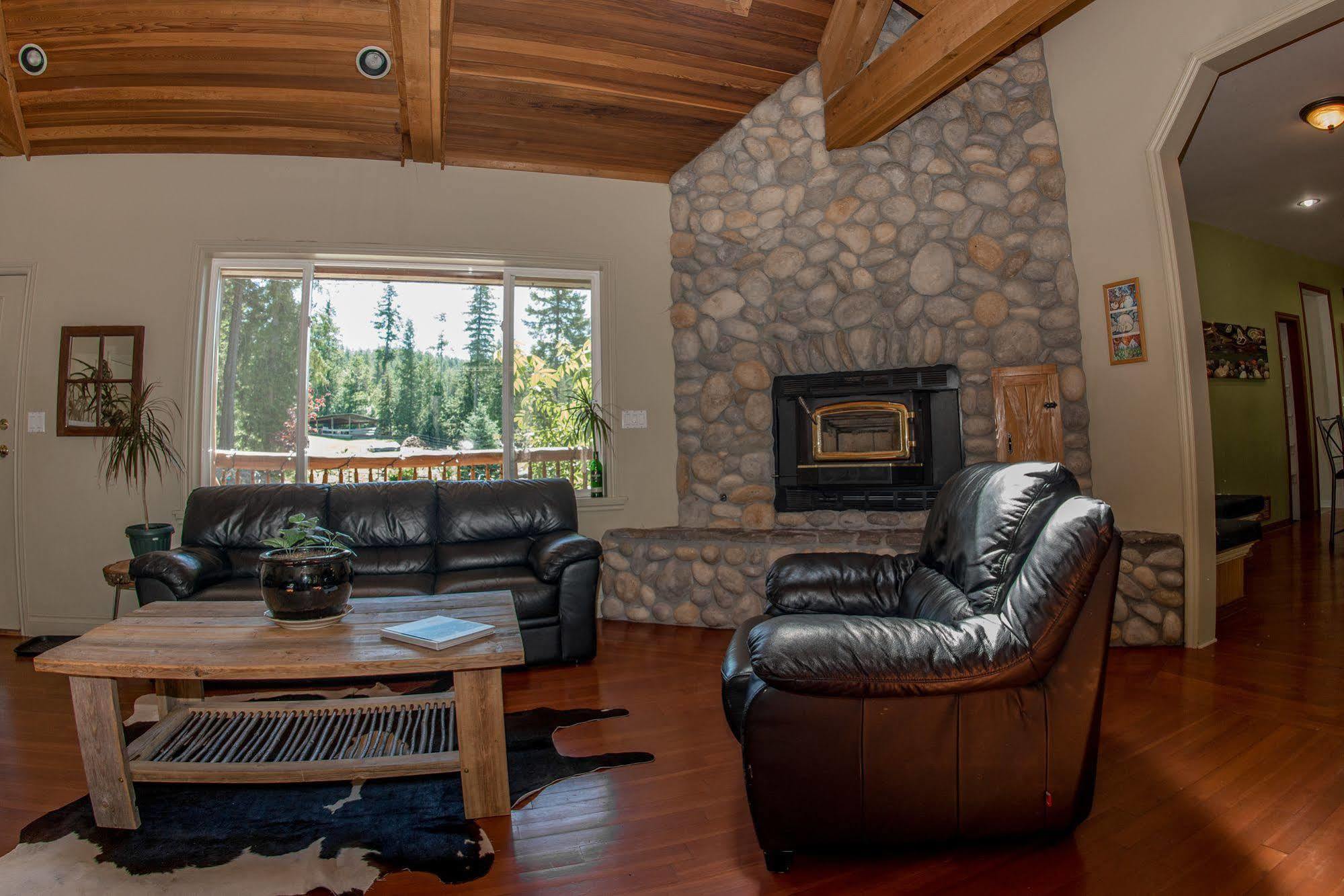 Sweetwater Lane Farm Villa Mount Currie Exteriör bild